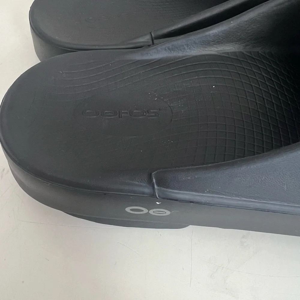 OOFOS | OOahh Sport Sandals Black Slides‎ Sz M10/W12